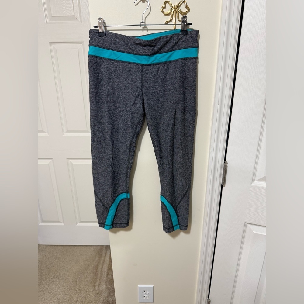 Lululemon Athletica Charcoal and Aqua Leggings